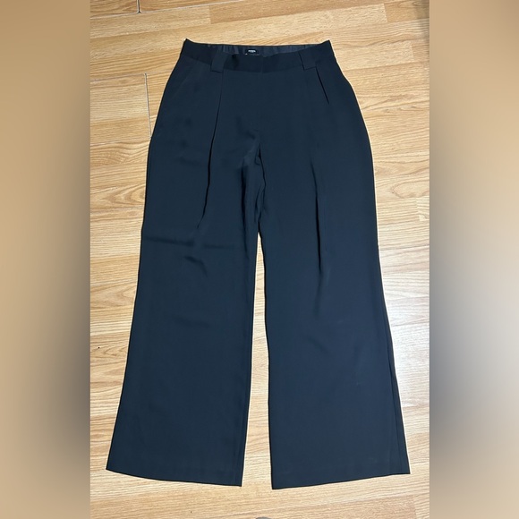 Express Black Wide-Leg Women's Pants - Picture 2 of 13